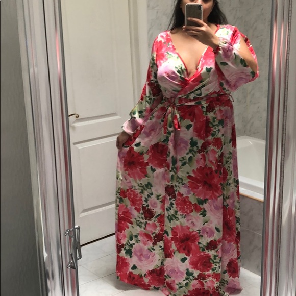 IVORY RED W/FLOWERS MAXI DRESS - Picture 4 of 7